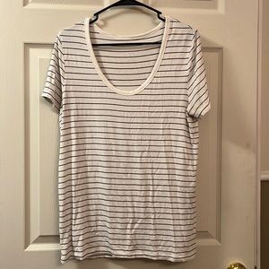 Very soft and comfy shirt!